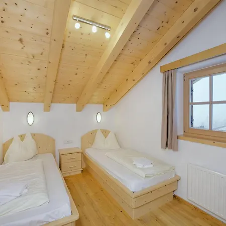 Stylish Ten-person Alpine ヴァルト・イム・ピンツガウ